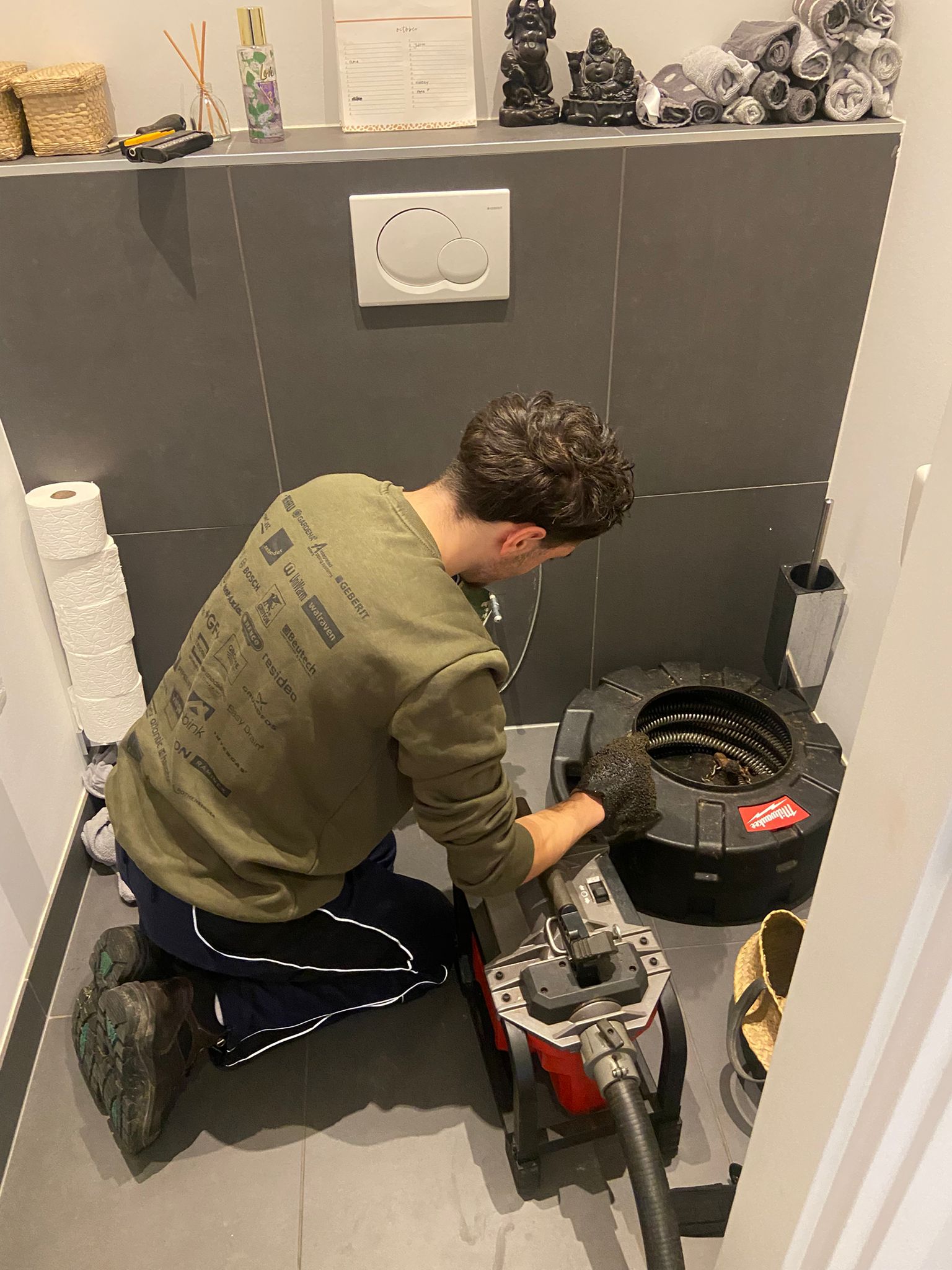 Wc ontstoppen in Noord-Holland